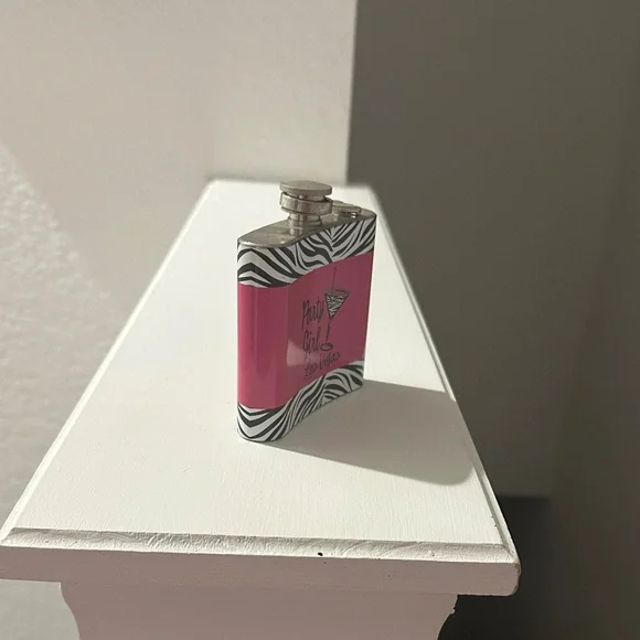 Party Girl Las Vegas Pink and Zebra Flask - Picture 2 of 2